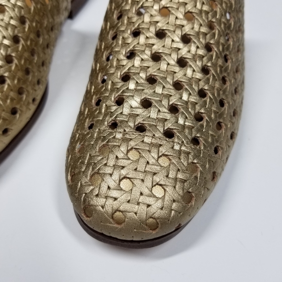 Patricia Nash | NWOT Flavia Perforated Slides - Picture 5 of 10